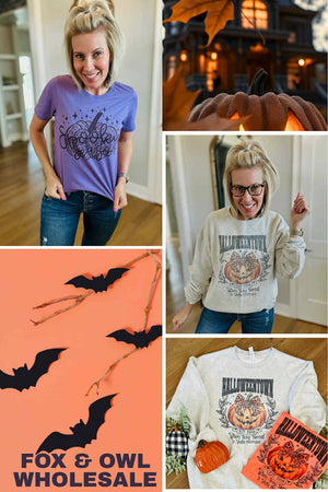 Pumpkin White Lace Seasonal Graphic Tee in Pink