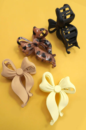 LARGE BOW MATTE HAIR CLAW CLIPS