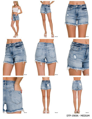 Zenana Frayed Hem Shorts in medium Wash