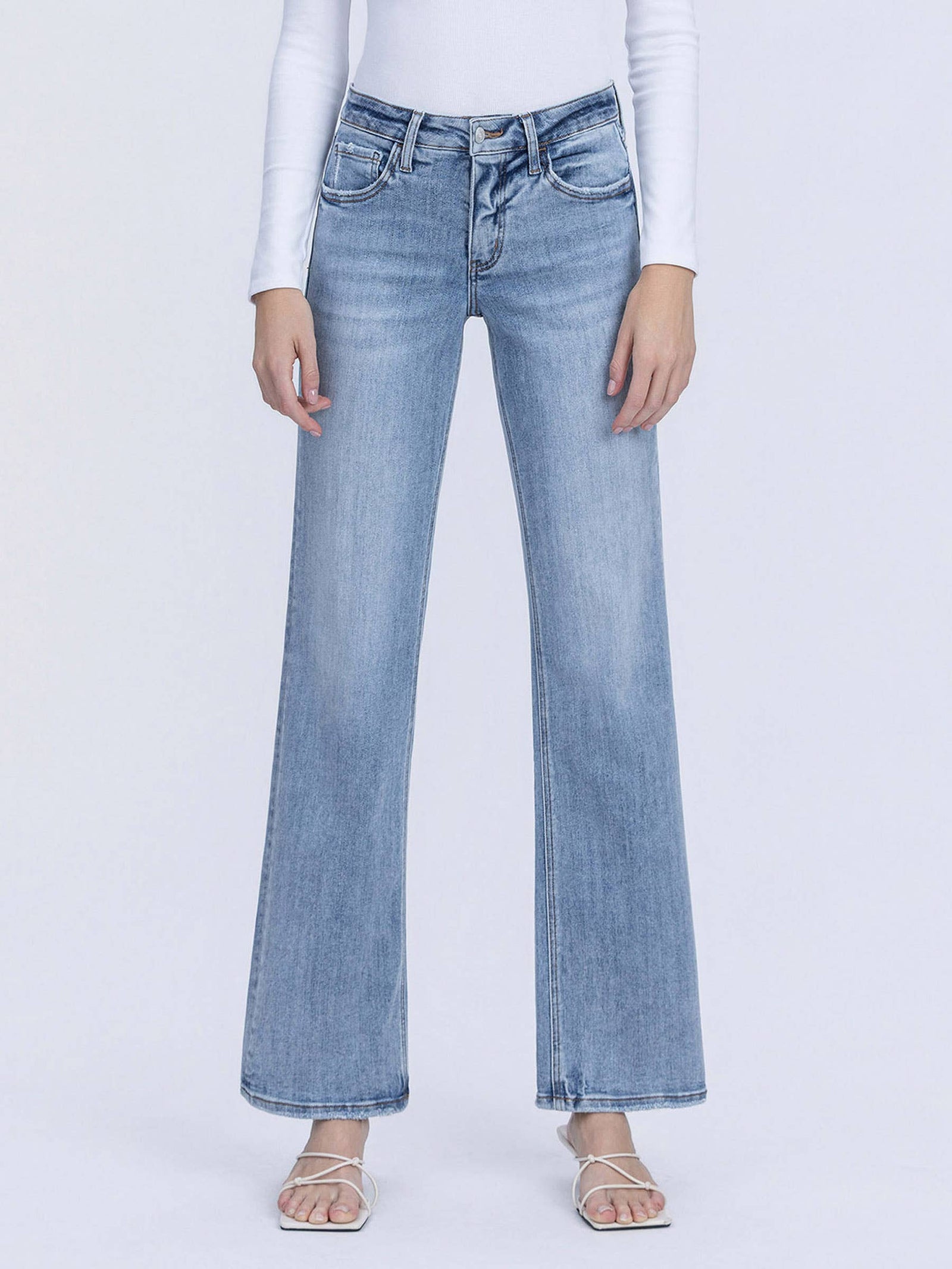 Lovervet Mid RIse Tummy Control Lightwash Jeans