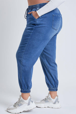 The Soft Life Jogger in Dark Wash