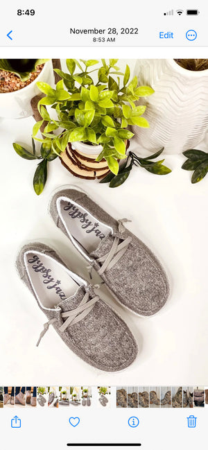 Gypsy Jazz Janice Knit Boat Shoes - Grey