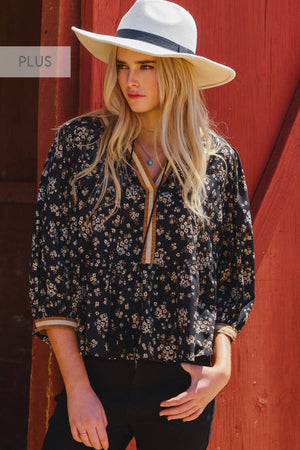 Ditsy Floral Printed Blouse in Black Floral S-3XL