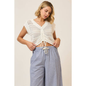 Open Knit Ruched Center V Neck Short Sleeve Top: Camel