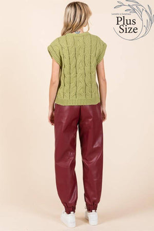 Curvy Cable Knit Sweater Vest in Avocado