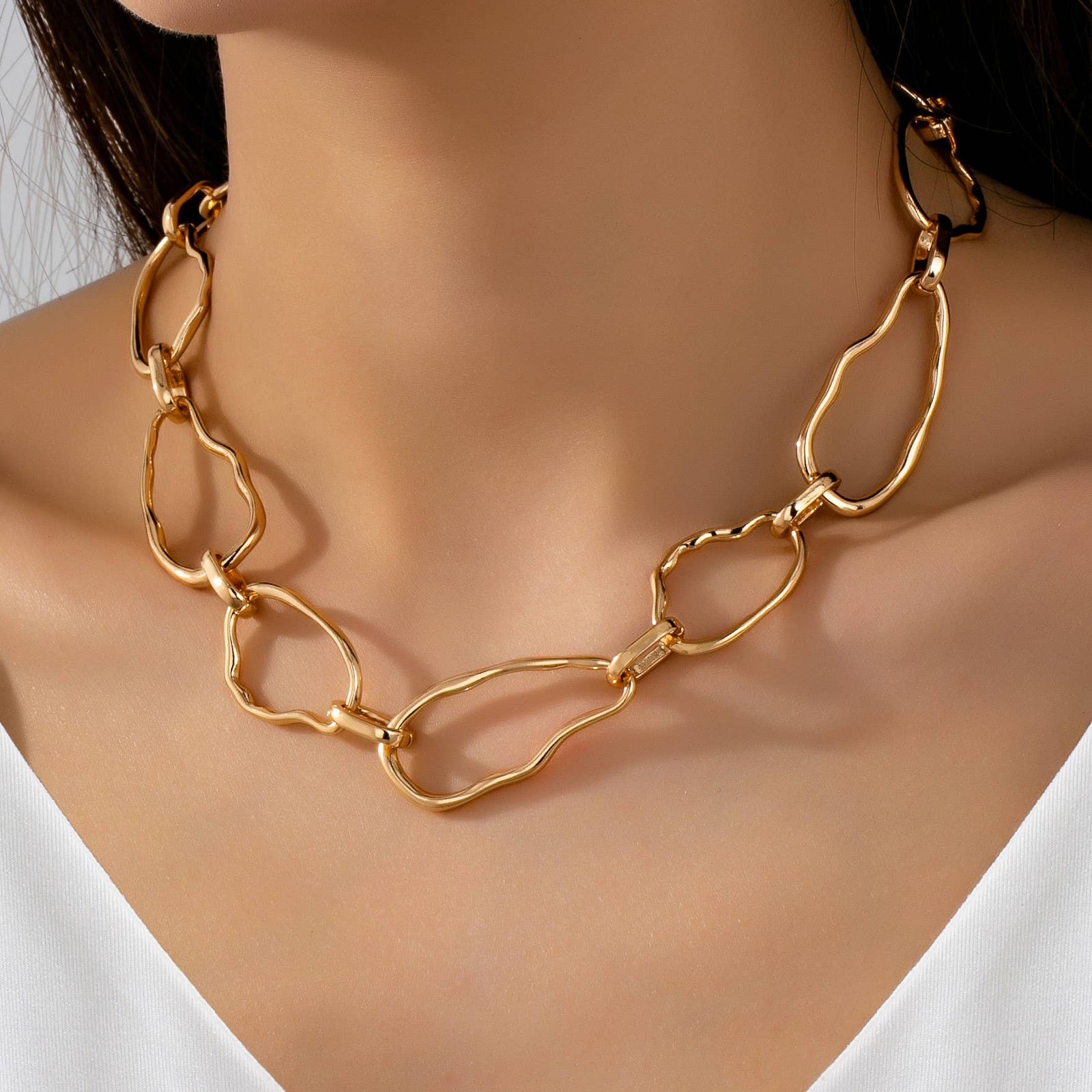Gold Artisanal Hammered Organic Link Necklace