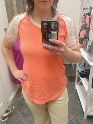 PATCHWORK DESIGN V NECK TOP