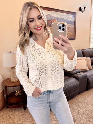 Open Light Quilt Knit Cardigan : Cream