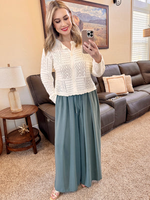 Open Light Quilt Knit Cardigan : Cream