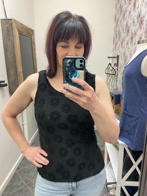 Daisy Textured Tank in Black