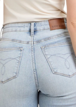 Situation Handled Tummy Control Bootcut Lightwash Judy Blue Jeans