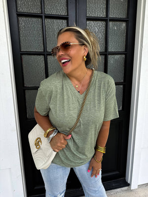 SADIE SOFT & SLOUCHY BOYFRIEND TEE: BROWN