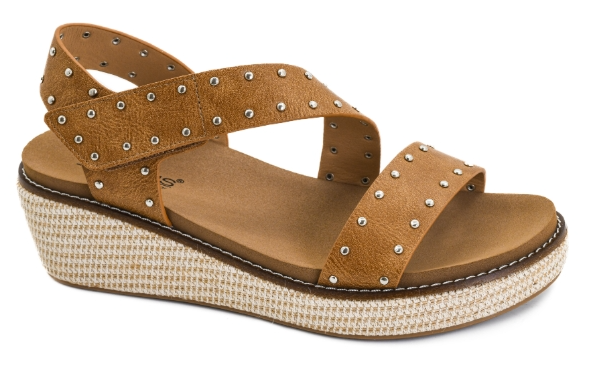 Corky's Chit Chat in Sahara